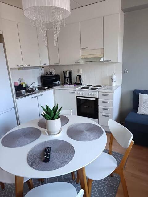 Fresh With Private Sauna In The Center Of Helsinki, Free Park Apartment Helsinki